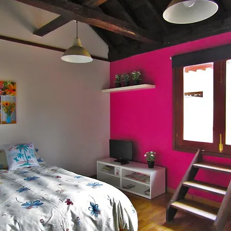 Canonigos Apartment *